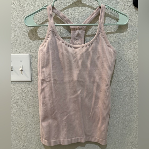 Lululemon Tank - Picture 1 of 3